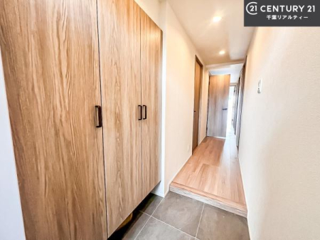 ���� ���ċA���Ă��Ă��A�������܁I�����������Ȃ�A�D�����}������Ă�����ԂɂȂ��Ă��܂��B
���邭��������錺�ւł��I