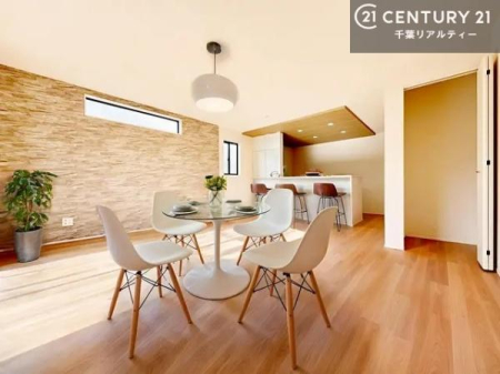 ���r���O �Ƌ��CG�p�[�X�ł��B�����Ƒ��Ɗ炪���킹���郊�r���O�C���K�i�I�R�~���j�P�[�V�������Ƃ�₷���̂ŉƑ��Ƃ̂����Ȃ��[�܂肻���ł��ˁI