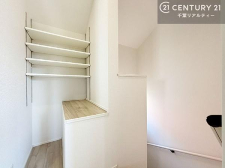 ���[ �Q�K�z�[���ɂ͉��I������A���p�i�⏬���̎��[�͂������A�{�I�Ƃ��Ă��g�������ł��B�����������ł���̂ŁA��炵�ɍ��킹�Ď��R�Ɋ��p�ł��܂��B