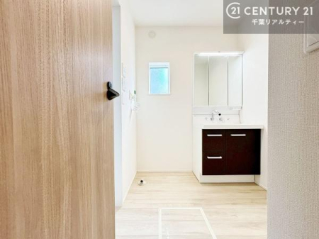 ���ʑ�E���ʏ� �g�Ȃ�𐮂�����ʏ��́A���������厖�ł��I������̐������̂��镵�͋C�����o�I�C�����悭���g�����������܂��B