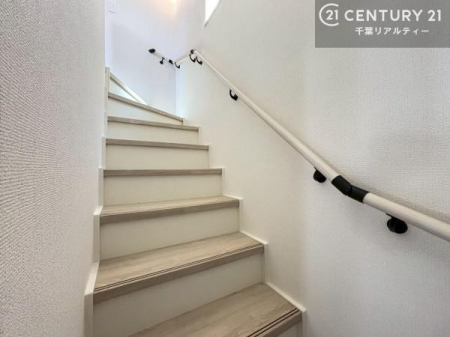 ���̑����� �K�i�͖��邭�萠������Ă��܂��B���q�l�₲�N�z�̕������S���Ă����p�����܂��ˁB