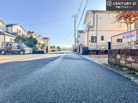 �O�ʓ��H�܂ތ��n�ʐ^ �O�ʓ��H��6���I�z����ǍD�ȗ��n�ł��B
�Ԍɓ��ꂪ���ȕ������S�ł��ˁB