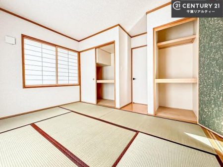 �a�� �a���ł͂��q�l���]��ł����������S�z�͂قƂ�ǂ���܂���B
�Ǝ��̍��ԂɃ}�}��p�p���Q�����Ŏg����x�e�X�y�[�X�Ƃ��Ă����p�I