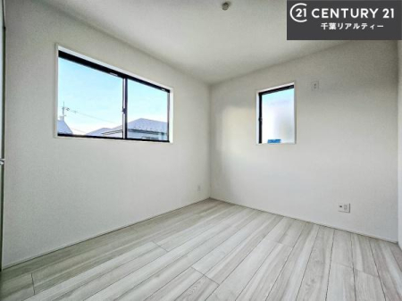 �q������ �|���o�������Ȃ��������́A���q�l�̂������Ƃ��Ă����S�ł��I
���[�X�y�[�X���[�����Ă���̂ŎU�炩�������������T�b�ƕЕt�����܂��I