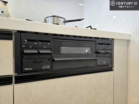 �L�b�`�� �O�����t���L�b�`���I��C�ɉ��x���オ��̂Ń����W��g�[�X�^�[���Ă��オ������������Ȃ�܂��B�������D���Ȃ痿���̕����L����܂����A����w�����������̂������ł��邩������܂���ˁB