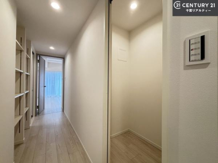 ���̑����� �����̂��ē����\�ł��B�A������������΁A�������̂����w���ł��܂��̂ł��C�y�ɂ��₢���킹���������B���d���A��ɂ��ǂ����I���v�]�ɂ��킹�āA��]�̂��Ƃ�K���T���܂��I�����܂��I