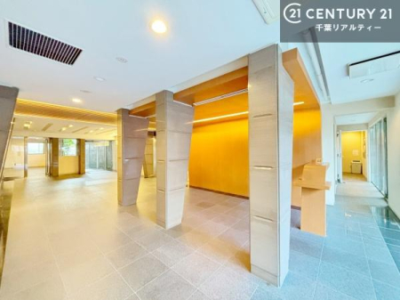 �G���g�����X ��؂Ȃ��q�l�����o�}������G���g�����X�B�L�X���Ă��ĊJ����������܂��ˁI����]�̕����܂Ƃ߂Ă��ē��B
���₢���킹�ɑ��Ή����܂��I���҂������܂���I