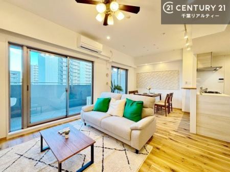 ���r���O �J�����̂���L�XLDK�I�\�t�@�[��_�C�j���O�e�[�u����u���Ă������ɂȂ�Ȃ��̂ŉ��K�ɉ߂����܂��I�R�~���j�P�[�V���������₷�����r���O�ł��I