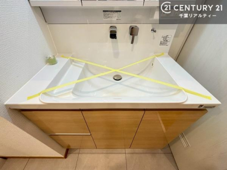 ���ʑ�E���ʏ� �[�����ʑ�{�E���́A�������˂ɂ����̂ł�����ꂪ�y�X�I���������ۂĂ܂��I
�L���C�Ȑ��ʏ��Ŏ��������̃��`�x�[�V�������オ��܂��ˁI