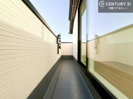 �o���R�j�[ �z������ǍD�ȃo���R�j�[�ł��I���ꂽ���ɂ͐�������n����J���I�Ȏ��Ԃ��y���߂܂��B