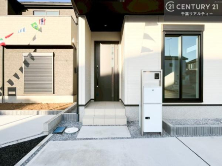 ���̑����n �����T���̂������E���v�]�E������ȂǁA���Ȃ�ƕ��ЃX�^�b�t�܂ł��\���t�����������I�s���Y�Ɋւ��邱�ƂȂ�A�ǂ̂悤�Ȃ��Ƃł����S���ӑΉ������Ē����܂��B
