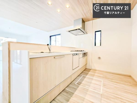 �L�b�`�� ���[�X�y�[�X���L�x�ŁA�����X�y�[�X���X�b�L���ƕЕt���Ђ�`�����p�ł��܂��I
���K�ɍ�Ƃ��ł��܂��I�����̗���������܂��I