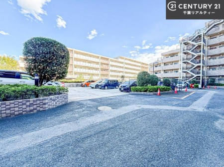  �ڂ����󂫏󋵂��m�肽���ꍇ�͂��C�y�ɂ��₢���킹���������I
���ӊ���A���q�l�̂���]�ɍ������������ꏏ�ɂ��ē���v���܂��B�Z��[���A�h�o�C�U�[�ɂ�邲���k������܂��B