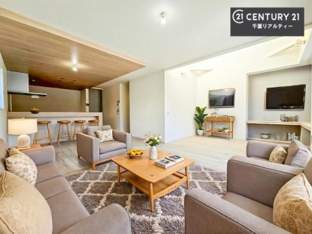 ���r���O �Ƌ��CG�p�[�X�ł��B�S�n�ǂ����r���O�͉Ƒ������R�ƏW�܂�܂��B�Ƒ��c�R�̎��Ԃ����������ł��B���Ƒ��ƁA����w�[���������Ԃ��߂��������ł��ˁB