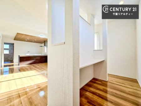 ���̑����� ���r���O�̈ꕔ�ɂ́A�J�t�F�J�E���^�[�t���I���q�l�̃��r���O�w�K�ɁI���̂ق�������Ƃ�����ƃX�y�[�X�ɁI�p�r���ʂɗ��p���ł��Ă���ƕ֗��ȃv�����I