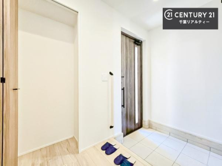 ���� ���ċA���Ă��Ă��A�������܁I�����������Ȃ�A�D�����}������Ă�����ԂɂȂ��Ă��܂��B
���邭��������錺�ւł��I