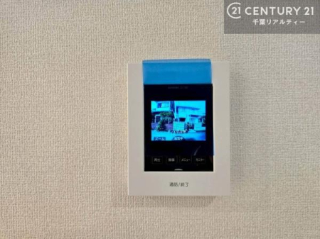 ���̑� TV���j�^�[�t�C���^�[�t�H���������B���K�҂̊���m�F���Ă���Ή��ł��邽�߁A�h�Ɩʂɂ��z�����ꂽ���S�̐ݔ��ł��B