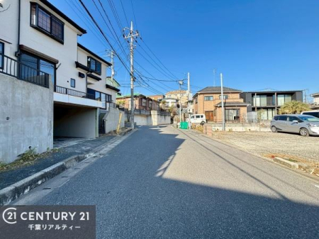 �O�ʓ��H�܂ތ��n�ʐ^ ���ӊ���A���q�l�̂���]�ɍ������������ꏏ�ɂ��ē���v���܂��B�Z��[���A�h�o�C�U�[�ɂ�邲���k������܂��B���Ђ͂��₢���킹�ɑ��Ή����܂��I���҂������܂���I