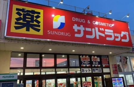 ���ӊ� �y�h���b�O�X�g�A�z�T���h���b�O�Ԍ���X�F710m