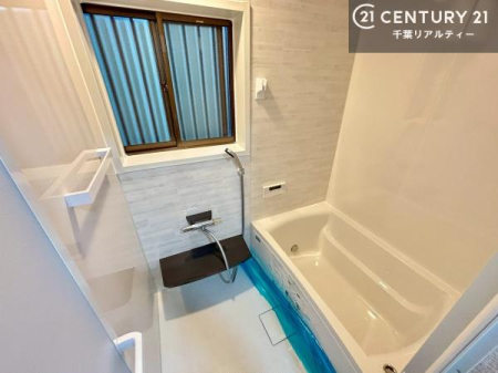 ���� 1���̔�����������Ɩ����Ă���闁���ł��B
�������̑f�G�ȃ����N�[�[�V�����ꏊ�ł��ˁB