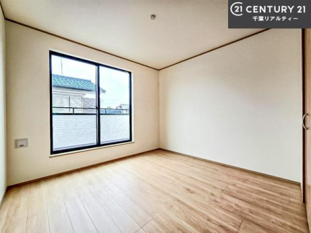 �m�� �o���R�j�[�ɖʂ��Ă���m���ł��B���邭�����肪����A���C����������ł��܂��I���N���āA�O�ɏo�Ĕw�L�т����[�ċz�����ǂ������}������邱�Ƃ��o�������ł��ˁI