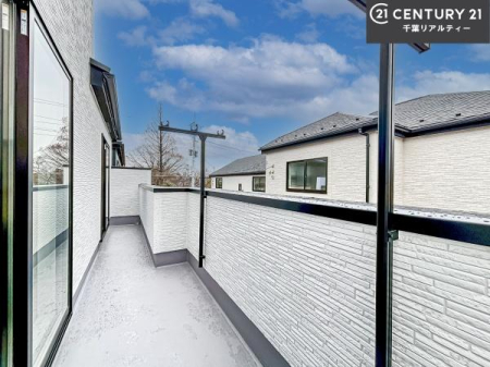 �Z�˂���̒��]�ʐ^ ������������Z��X�ł��I���͂ɂ͍����������Ȃ��A�󂪍L���J����������A�z�������傫���Ղ��邱�Ƃ�����܂���I�C�����̗ǂ������ʂ蔲����X���݂ł��I