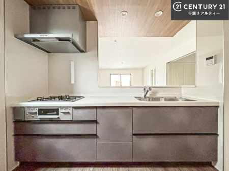 �L�b�`�� ���[�X�y�[�X���L�x�ŁA�����X�y�[�X���X�b�L���ƕЕt���Ђ�`�����p�ł��܂��I
���K�ɍ�Ƃ��ł��܂��I�����̗���������܂��I