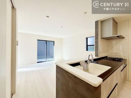 ���r���O ���r���O�_�C�j���O���������茩�n����̂ŏ��������R�}�����Ă����S���ĉƎ����s���܂��I