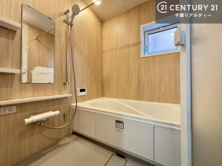 ���� 1���̔�����������Ɩ����Ă���闁���ł��B
�������̑f�G�ȃ����N�[�[�V�����ꏊ�ł��ˁB