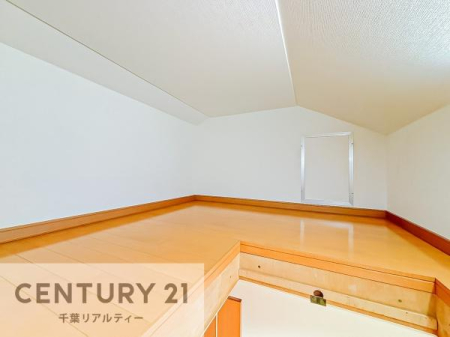 ���[ ���������[�t���I���i�g��Ȃ��悤�ȃC���e���A��G�ߕ��̉Ɠd�̎��[�ɕ֗��I���������X�b�L���ƕЕt���܂��I