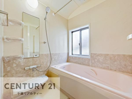 ���� �������������l�̕��͋C�̃o�X���[���́A�����o�Ă��ăo�X�^�C�����[���I
���d���撣���Ă��邲�J���ɂ��D�݂̓����̓����܂����āA�y����ł݂Ă͂������ł��傤���H
