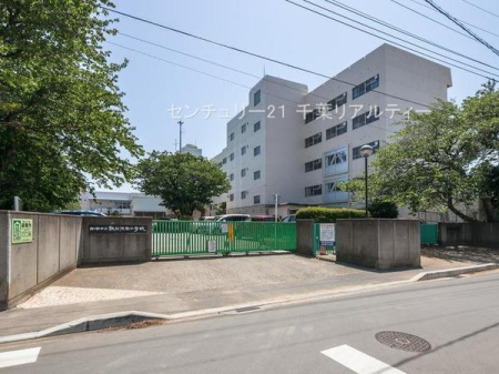 ���ӊ� �y���w�Z�z�D���s���юR���쏬�w�Z�F650m