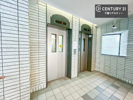 ���̑����p�� �G���x�[�^�[�����I
���������ɔ�ꂽ���◼��ɂ��ו��ł��炭�炭�A��ł������ł��ˁB