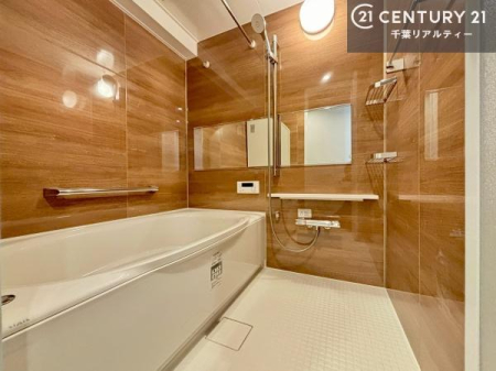 ���� 1���̔�����������Ɩ����Ă���闁���ł��B
�������̑f�G�ȃ����N�[�[�V�����ꏊ�ł��ˁB