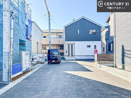 �O�ʓ��H�܂ތ��n�ʐ^ ���ӊ���A���q�l�̂���]�ɍ������������ꏏ�ɂ��ē���v���܂��B�Z��[���A�h�o�C�U�[�ɂ�邲���k������܂��B���Ђ͂��₢���킹�ɑ��Ή����܂��I���҂������܂���I