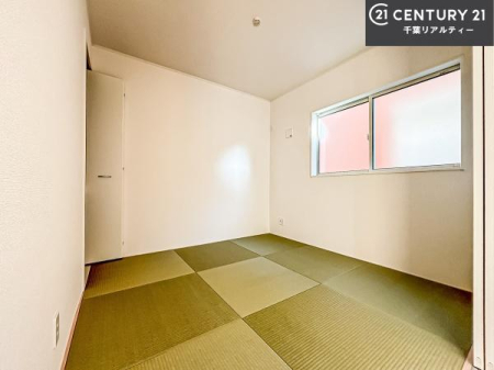 �a�� ���{�l�̐S������u�a�v�̋�ԁB�䑐�̍���Y����Ԃ͖����̂ЂƎ������o���Ă���܂��I�����b�N�X���ʂ�����̂ŉ��K�ɉ߂��������ł��B