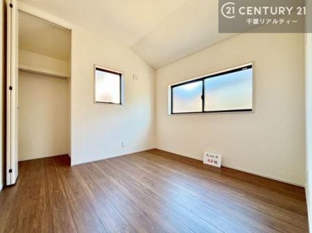 �q������ �|���o�������Ȃ��������́A���q�l�̂������Ƃ��Ă����S�ł��I
���[�X�y�[�X���[�����Ă���̂ŎU�炩�������������T�b�ƕЕt�����܂��I