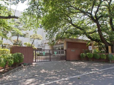 ���ӊ� �y���w�Z�z��t�s���Β����w�Z�F2186m