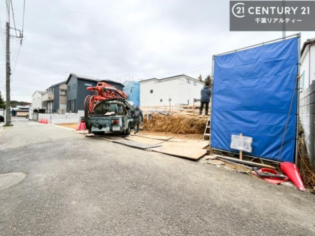 �O�ʓ��H�܂ތ��n�ʐ^ ���ӊ���A���q�l�̂���]�ɍ������������ꏏ�ɂ��ē���v���܂��B�Z��[���A�h�o�C�U�[�ɂ�邲���k������܂��B���Ђ͂��₢���킹�ɑ��Ή����܂��I���҂������܂���I