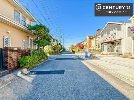 �O�ʓ��H�܂ތ��n�ʐ^ ���ӊ���A���q�l�̂���]�ɍ������������ꏏ�ɂ��ē���v���܂��B�Z��[���A�h�o�C�U�[�ɂ�邲���k������܂��B���Ђ͂��₢���킹�ɑ��Ή����܂��I���҂������܂���I