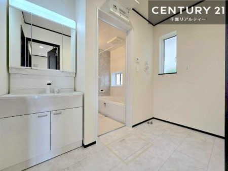 ���ʑ�E���ʏ� ���[�����Ղ�̐��ʎ��I���p�i�̃X�g�b�N��o�X�^�I�����X�b�L���Ǝ��[�ł��Ď��o���₷���I����肪�X�b�L���Еt���ċC�����̗ǂ���ԁI