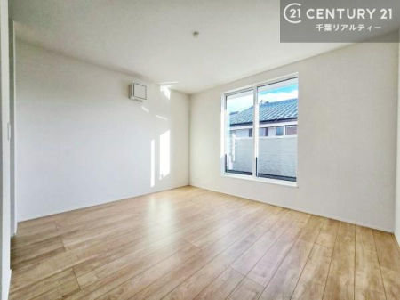 �Q�� �D���������������ޗm���́A���̖ڊo�߂��C�������ǂ������ł��ˁB���������Ԃ��������Ɖ߂������Ƃ��ł��܂��B�D�����F�����̃t���[�����O���ǂ�ȉƋ�ɂ��}�b�`���܂��I