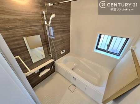 ���� �������������l�̕��͋C�̃o�X���[���́A�V�b�N�ȃf�U�C���Ńo�X�^�C�����[���I
���d���撣���Ă��邲�J���ɂ��D�݂̓����̓����܂����āA�y����ł݂Ă͂������ł��傤���H