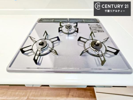 �L�b�`�� �R�����͎O������̂ł������̓����i�s���ł��܂��B
�������O�����t���ł��B�����X�y�[�X���L�X���Ă���׍�Ƃ����₷���I�g�����肪�ǂ��V�X�e���L�b�`���ł��I