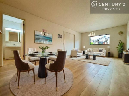 ���r���O �Ƌ��CG�p�[�X�ł��B��؂ȉƑ����W�܂邩�炱��LDK�ɂ͂�����肽���B
�q�����������C�ɏ΂��Ȃ��瑖�����Ă���p�����������u�L���Ƃɂ��ėǂ������v�Ǝv���u�Ԃł��B