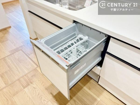 �L�b�`�� �H��@�t���I�Z��������~��͎�r��h�~�Ƃ��đ劈�􂵂܂��I�r���g�C���d�l�Ȃ̂ŁA�ꏊ����炸�����X�y�[�X���L���g���Ď�ۂ悭��Ƃ��o���܂��I