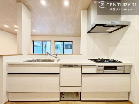 �L�b�`�� ���[�X�y�[�X���L�x�ŁA�����X�y�[�X���X�b�L���ƕЕt���Ђ�`�����p�ł��܂��I
���K�ɍ�Ƃ��ł��܂��I�����̗���������܂��I