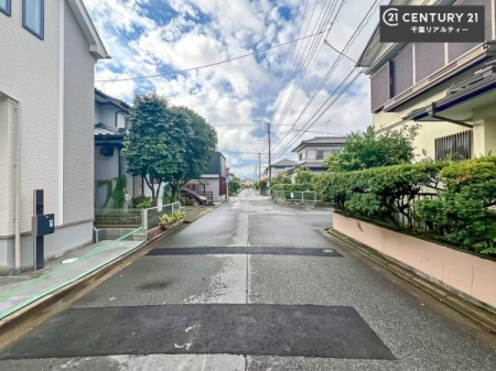 �O�ʓ��H�܂ތ��n�ʐ^ ���ӊ���A���q�l�̂���]�ɍ������������ꏏ�ɂ��ē���v���܂��B�Z��[���A�h�o�C�U�[�ɂ�邲���k������܂��B���Ђ͂��₢���킹�ɑ��Ή����܂��I���҂������܂���I