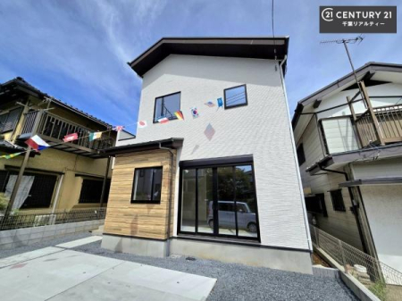 ���̑����n �u���̕����C�ɂȂ�I�v�u�������Ăǂ�ȏ��v�u�����Əڂ����m�肽���I�v�Ǝv������A���C�y�ɂ����k���������B