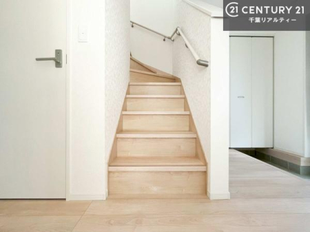 ���̑����� �K�i�͖��邭�萠������Ă��܂��B���q�l�₲�N�z�̕������S���Ă����p�����܂��ˁB